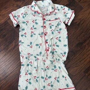 Festive Holly Print Kids Pajamas